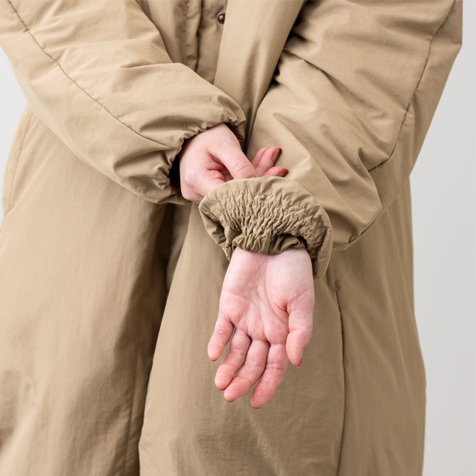 カジュアルとフォーマルの間のちょうどいいコートが欲しいです