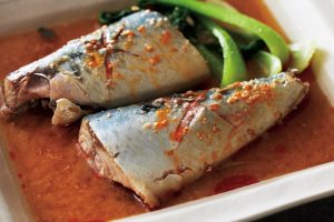 【鯖と青菜の胡麻味噌煮込み】中川たまさんの切り身で簡単、極上の煮魚