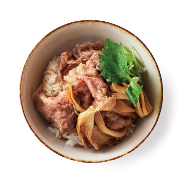 【きのこたっぷり牛すき煮】川津幸子さんの片づけも楽々、大満足のワンプレート