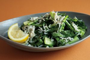 しらすとかぶの葉のオイル蒸し