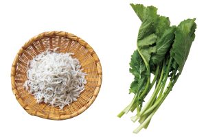 骨と筋肉を丈夫にする食材で作る「しらすとかぶの葉のオイル蒸し」植田有香子さんの毎日役立つ簡単レシピ