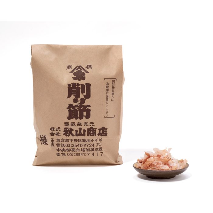 料理家・奥田ここさんが手みやげに推薦！「秋山商店の鰹上削り節」