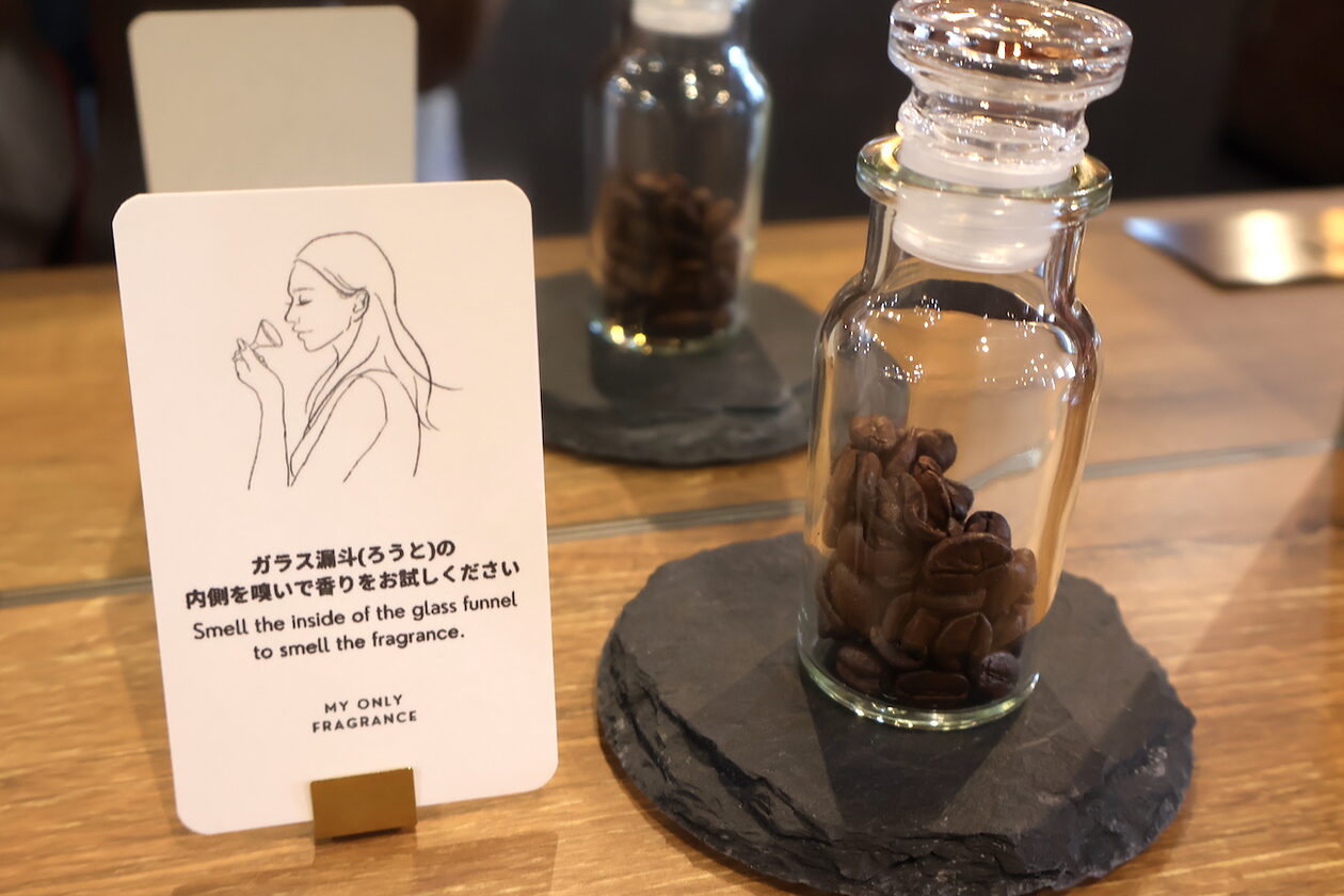 あーらん❣️在庫整理中オーダーページ 欒（らん）@10/19 東7 V44a (@agnkag2012) / X