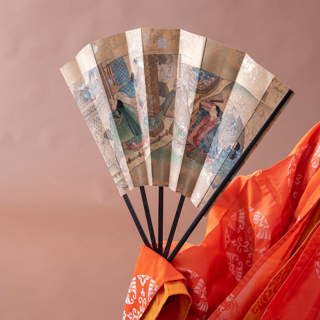 香盆扇  作家造 High-Grade Agarwood Fan — Crafted from Premium Aged Material 高阶