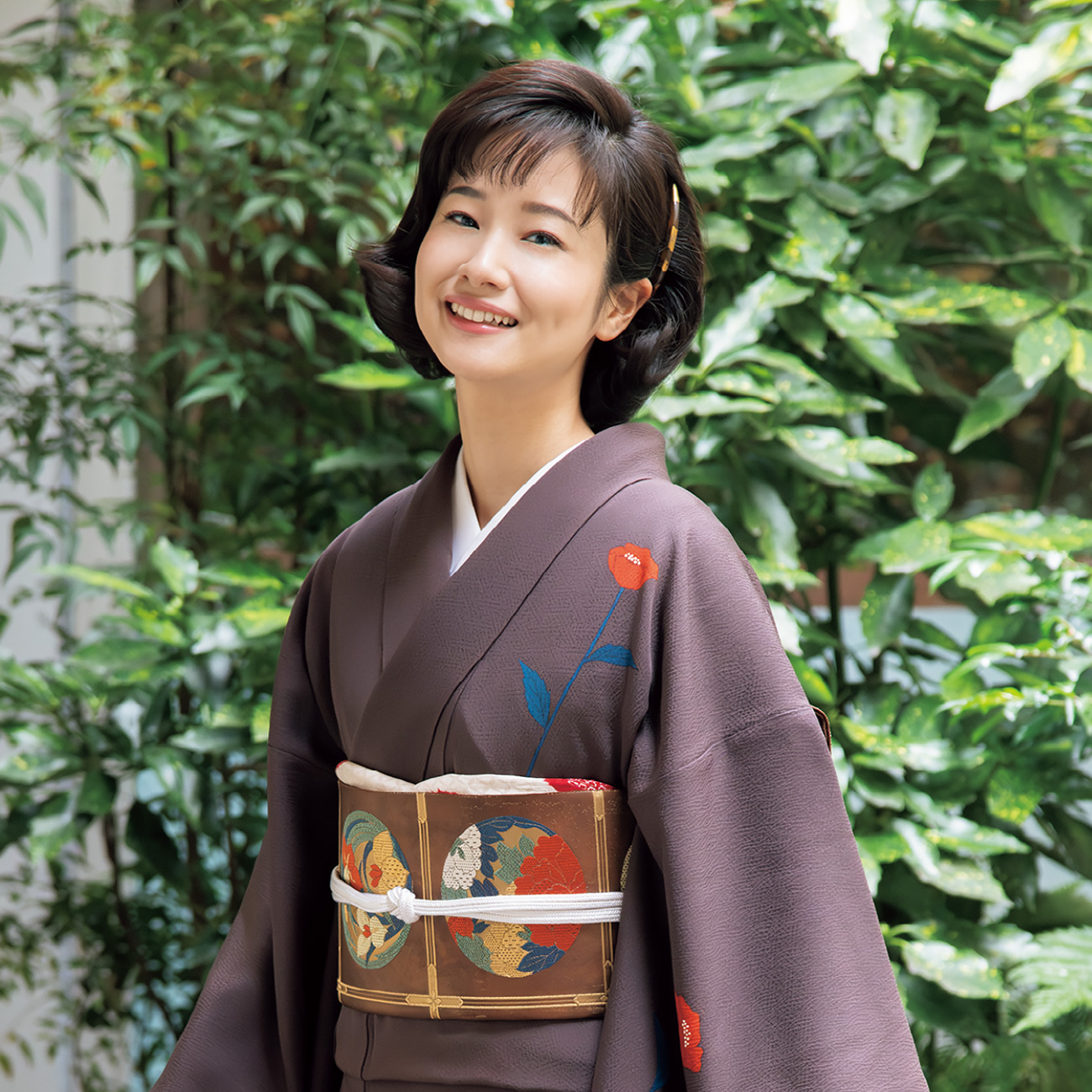 女優、日本舞踊『紫派藤間流』家元・藤間爽子さんの着物の時間