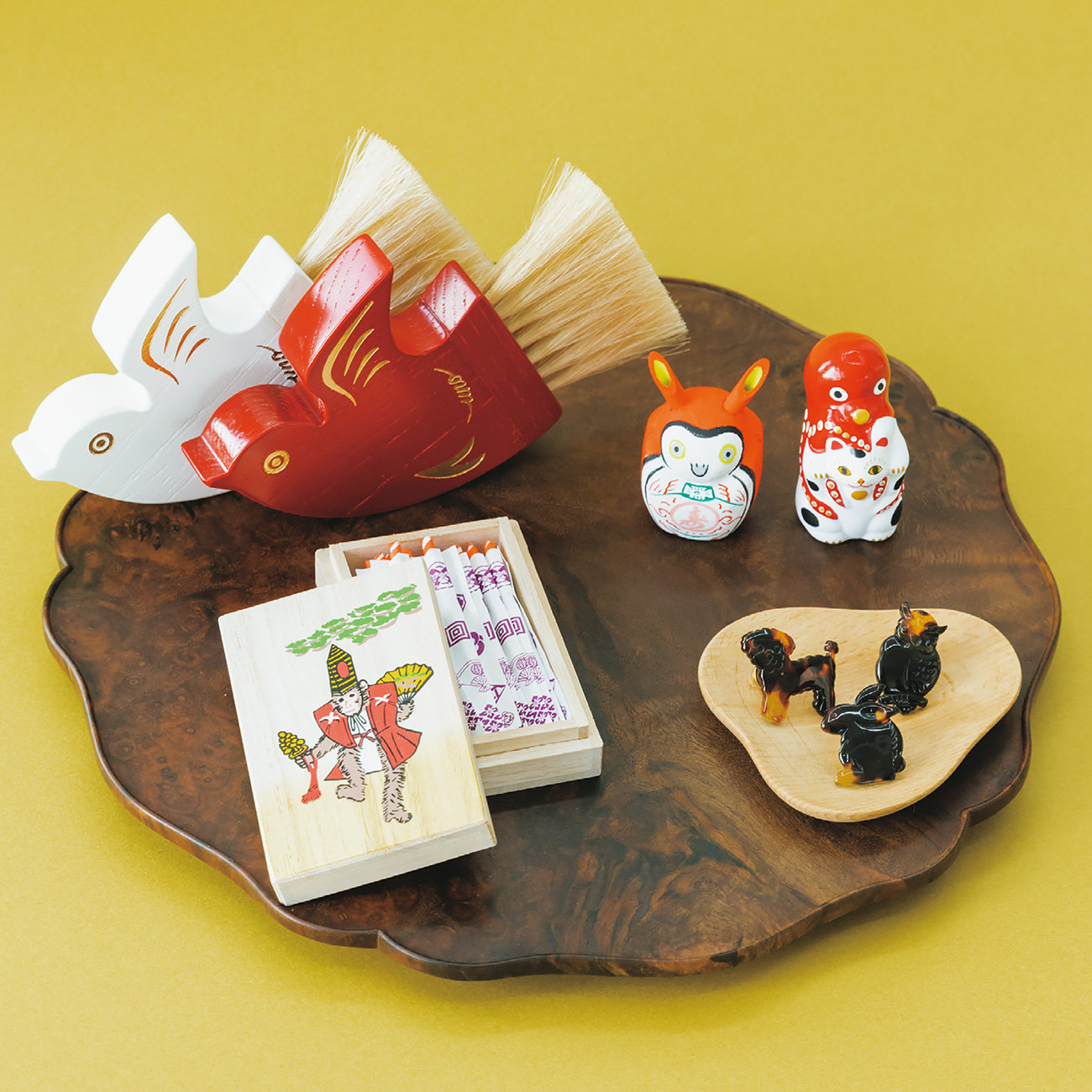 香3）江戸時代の黒唐草二本引紋 江戸時代 | ポーラ文化