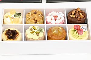 〈モンサンクレール〉「スウィーツおせち一段」12,801円