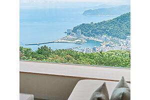 絶景の宿。静岡県・熱海市〈ホテルグランバッハ熱海クレッシェンド〉