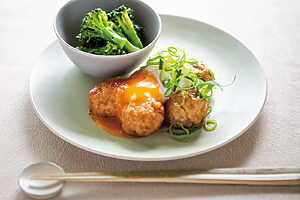 【フライパンひとつで】鶏ひき肉とおからのつくねと、ブロッコリーのごまみそ和え