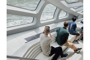 屋根付きなので、雨の日も安心