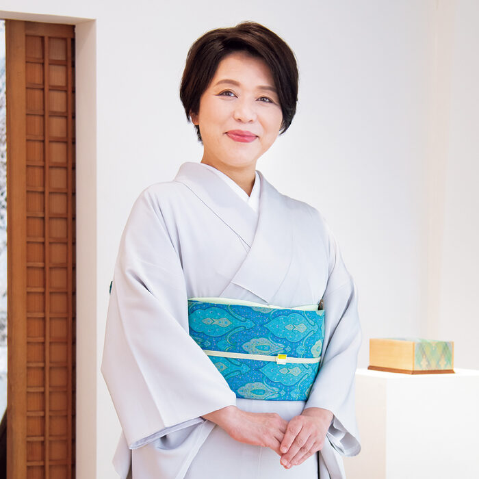 截金作家・江里朋子さんの着物の時間──着物や伝統工芸に触れると、心に豊かさが生まれると思います