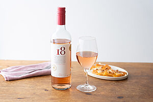 【ぐっち夫婦のお酒とおつまみ】焼きカマンベールハニーナッツがけ×ワイン