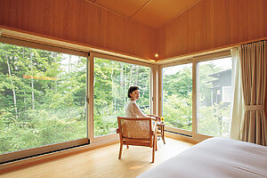 No.3の洋室では、ミッドセンチュリーの家具が基本のインテリアになっている