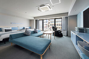 ベッセルイン高田馬場駅前●東京都新宿区高田馬場2-17-4　TEL：03-3202-0088　BABAスイート1〜6名1室5万円～