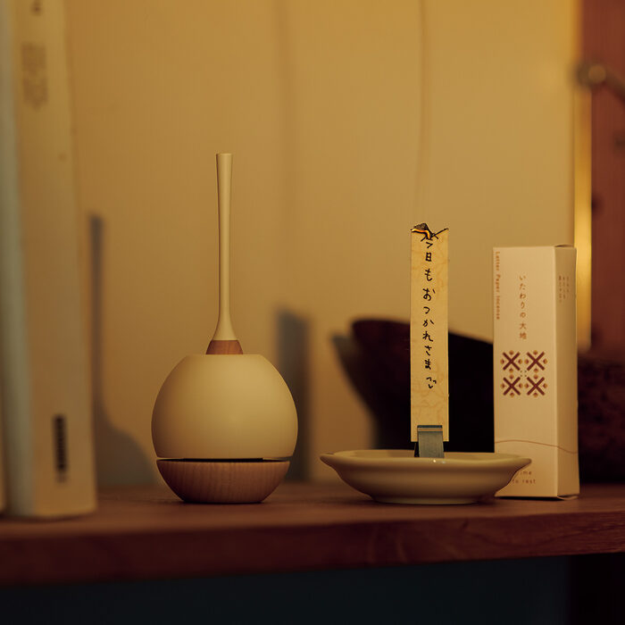 一日の疲れを癒やして、自分をリセットしたい夜に──心と体をいたわるご自愛アイテム9選