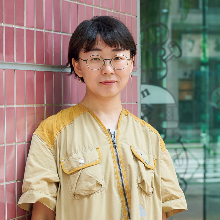 『湖まで』著者 大崎清夏さんインタビュー ──「自然の中でひとりになれば安心を得られる」