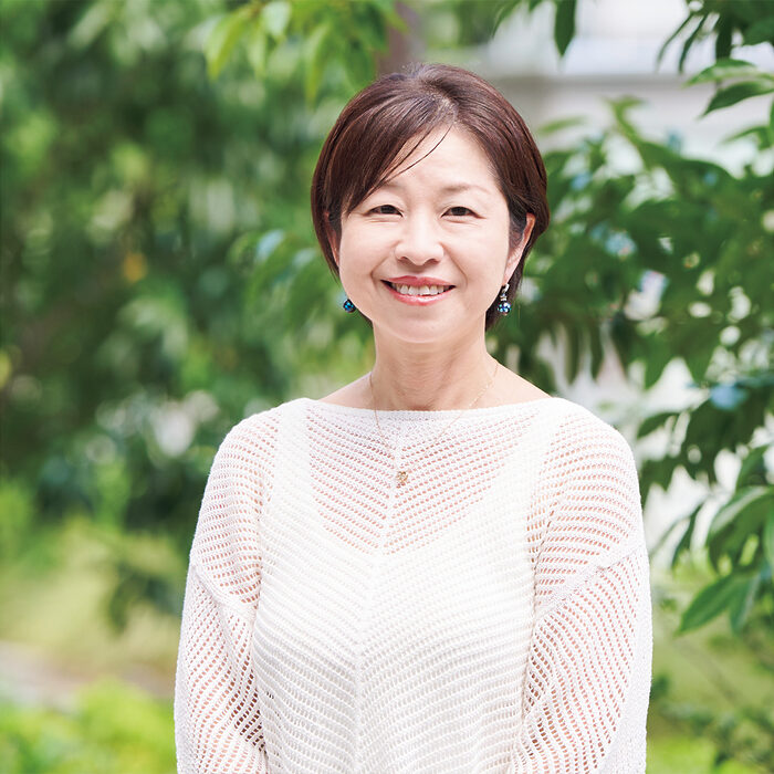 『春の星を一緒に』著者 藤岡陽子さんインタビュー ──「死は懸命に生きた“命のゴール”です」