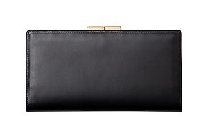 レベーヌ ロングウォレット6万9300円（TSUCHIYA Class）。ブラック、グレー、ダークグリーンの3色展開。約230g