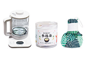 ボタン一つで生薬を煎じることができるポットや、高麗人参やなつめを配合した参鶏湯の素、電子レンジで加熱し繰り返し使える塩とよもぎの温灸など、オリジナル商品も店頭に並ぶ