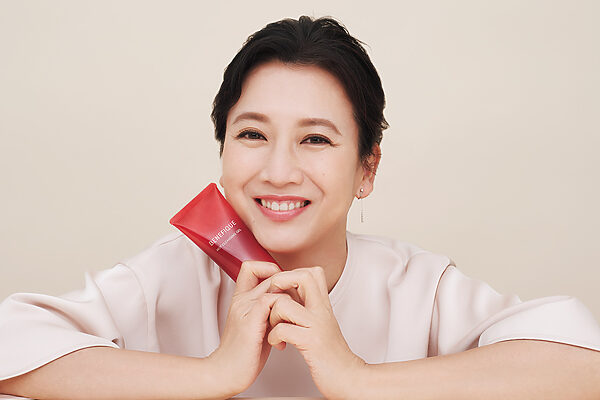 【資生堂】寒さや乾燥が気になる季節の肌に、心地よい柔らかさの温感ジェル