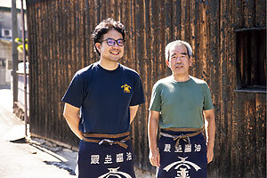 佐藤さん（左）と藤井さん（右）