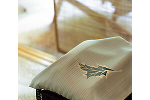 柊の葉の意匠は館内のあちこちで目にすることができる