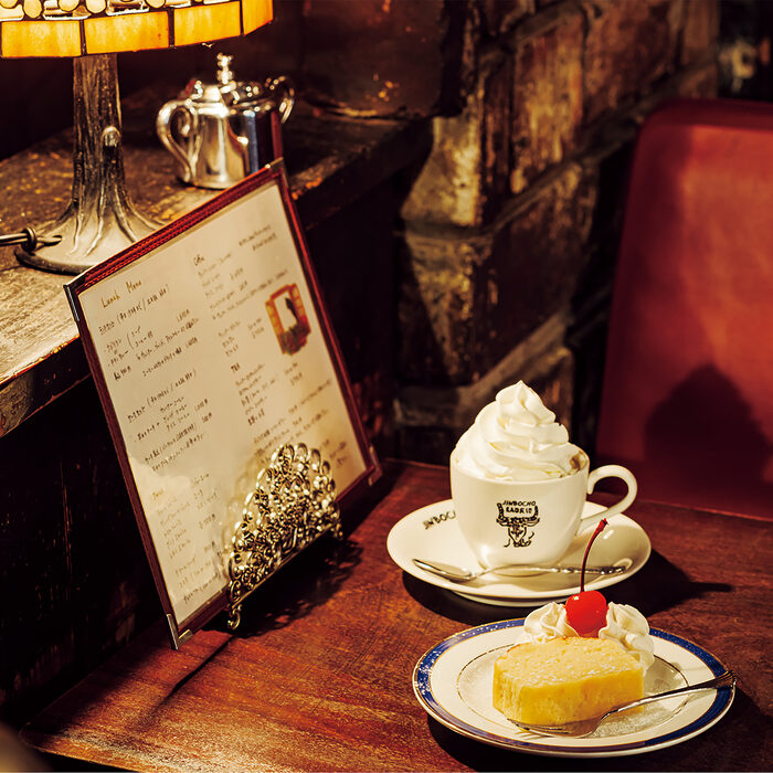 銀座「カフェーパウリスタ」／神保町「ラドリオ」──世代を超えてつなぐ味、変わらない雰囲気に安らぐ老舗喫茶店