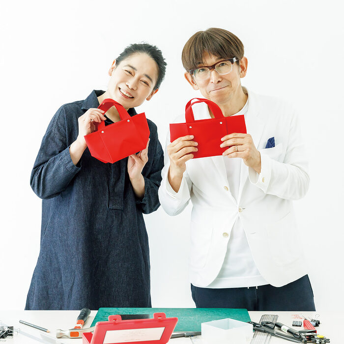 針も糸も使わない、未来の洋裁「エコ・ソーイング」（1）──デザイナー・浜井弘治さん ×俳優、映画監督・三坂知絵子さん