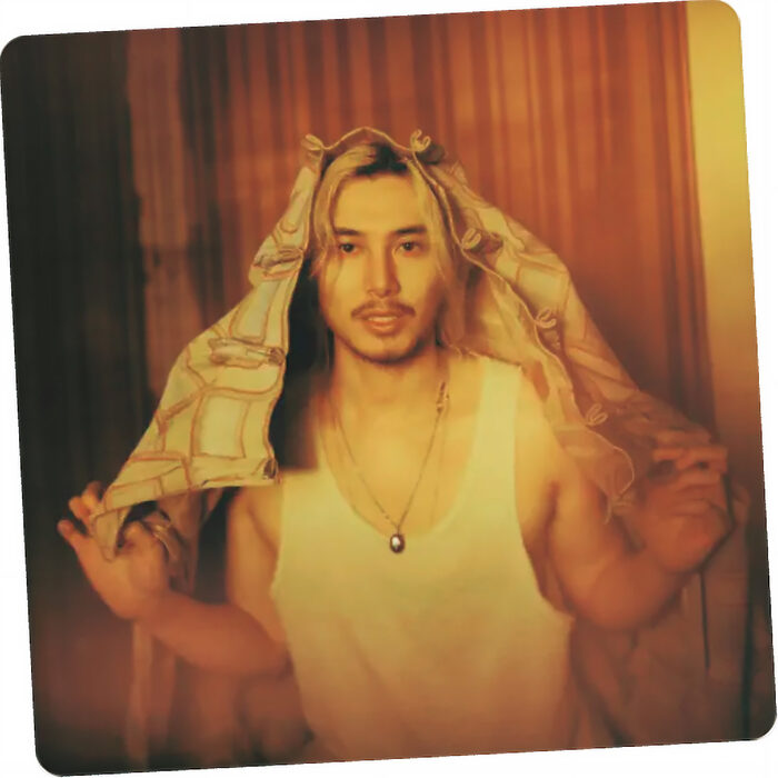 産みの苦しみを脱して踏み出す「世界」への大きな一歩──『Prema』（藤井 風）