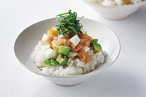 鯛とアボカドのなめろう丼