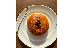 パンも全て船内で焼いているそう。あんぱんがリピーターに大人気