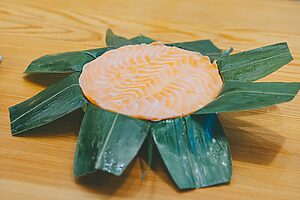 今回は、富山土産としても有名な「ます寿し」と「サクラマス」の日本酒をペアリング