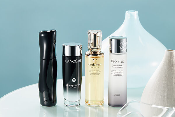 エイジングケア効果は美容液級！ スター化粧水BIG4【信頼コスメ 化粧水部門】