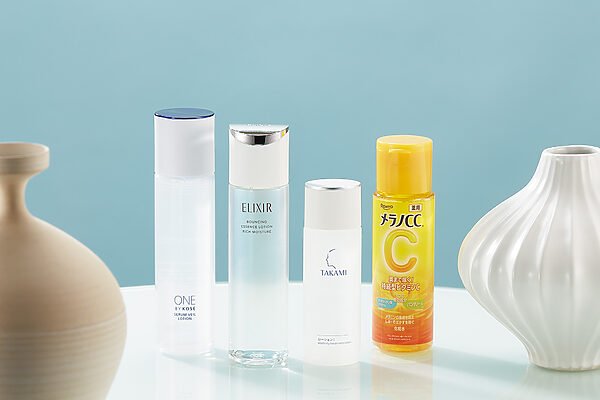 先進研究を詰め込んだコスパ抜群のローション4選【信頼コスメ 化粧水部門】