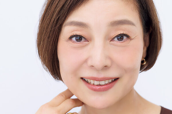 左右の高さが違う眉って、どう調整するの？【眉メイクのお悩み別・解消メソッド】