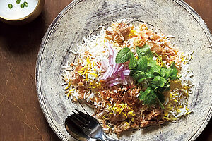 体を温める食べ物も積極的に取り入れる。ビリヤニはクミンやコリアンダー、レッドチリなどを使っていて体がぽかぽかに