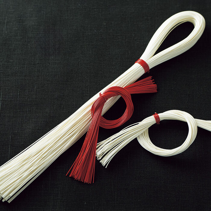 水引でお飾り──松田美智子の「くらしの歳時記」