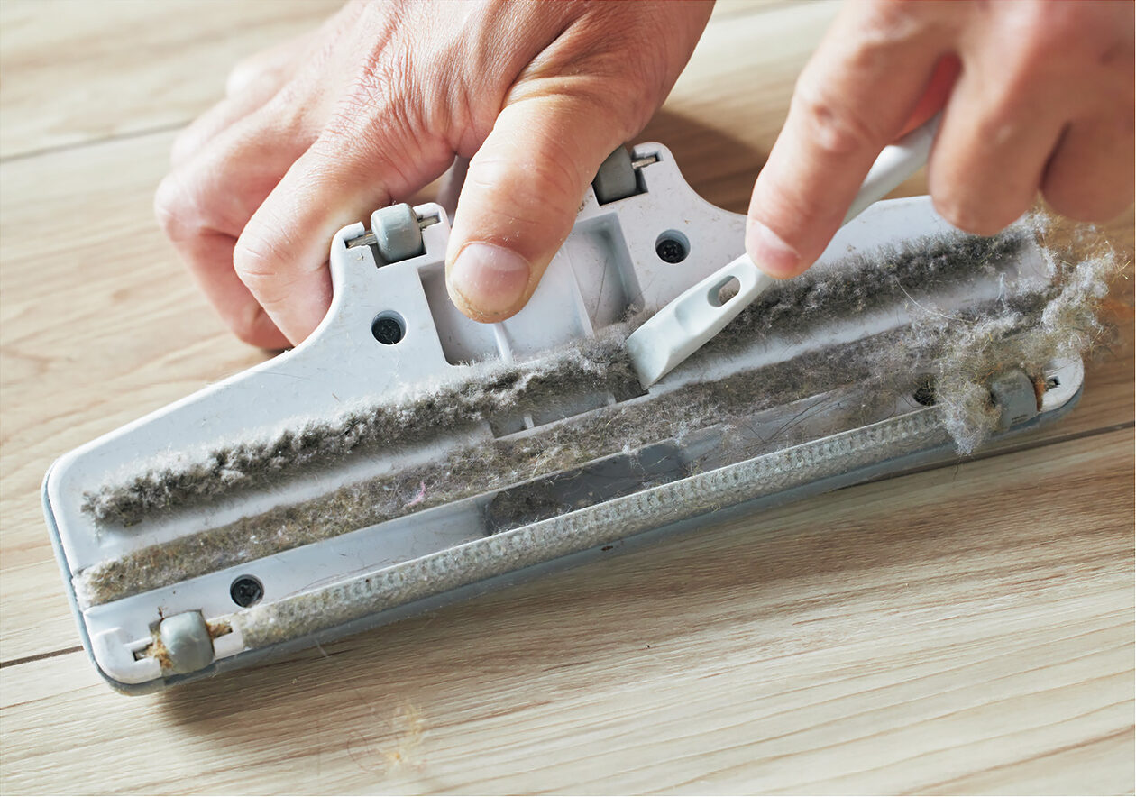 お風呂・鏡・掃除機の掃除方法を徹底解説！ ──カビや水アカ、埃を