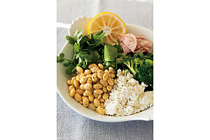 【大豆】で作る、大豆と野菜のサラダ