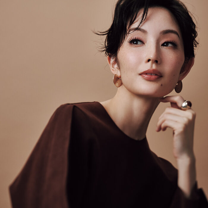 【レイナの大人の簡単・きれい・メイク術】どんな目元も変わる、アイラッシュ