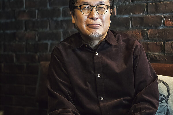 『自滅帳』著者 春日武彦さんインタビュー ──「13の小説に連想をかけあわせました」