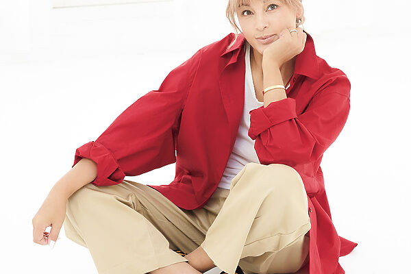 梅宮アンナさんが語る、50代での出会いと結婚生活のリアル──“初めから価値観が同じ人なんていないんだと、53歳にして気がついた”