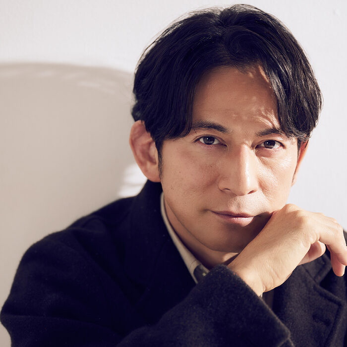 岡田准一さんが語る『オカダのジショ』──「信じられる大人になりたい」など、考え方は昔から変わってないんです