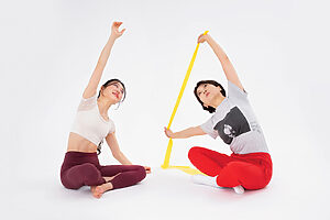 こちらはストレッチと筋トレに使う「セラバンド（ブリスターパック）TBB-1 イエロー」