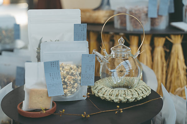 四季のうつろいを感じに。千葉の新施設「大多喜有用植物苑」で植物に癒される