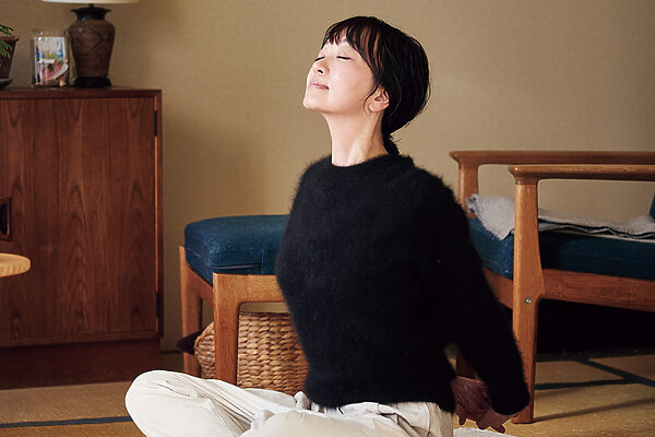 イラストレーター・柿崎こうこさんの【体のつらい症状を改善する極意】──年齢とともにケアメニューが増えてきた