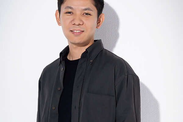 『アフリカから来たランナーたち 箱根駅伝のケニア人留学生』著者 泉 秀一さんインタビュー ──「ケニアでは高校を探すのも一苦労でした」