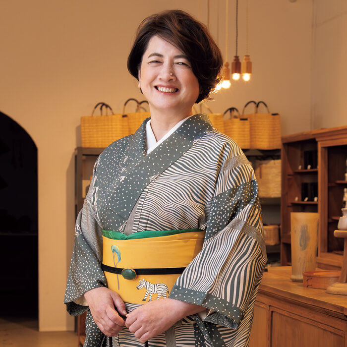 「TZEN」「ATELIER MATCHA」代表・長尾千登勢さんの着物の時間──伝統と現代。二つのお茶を、二つの着物スタイルで行き来して