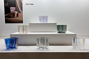 それぞれの都市をモチーフに、各都市およびその国・地域に限定して展開される「アアルト シティ ベース」　　※日本国内ではTokyoベース ラスターライラックのみ展開