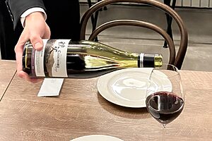 秩父ブランがおいしかったので、赤ワイン「秩父ルージュ」もオーダー